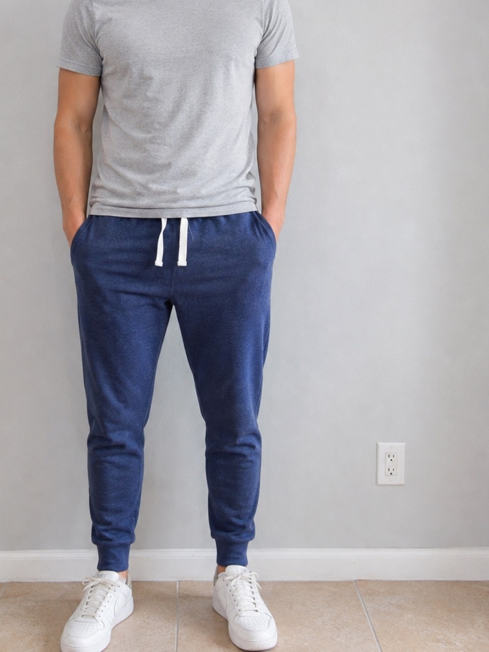 Pennant navy heather jogger sweatpants, size Small, new with tags. Soft casual